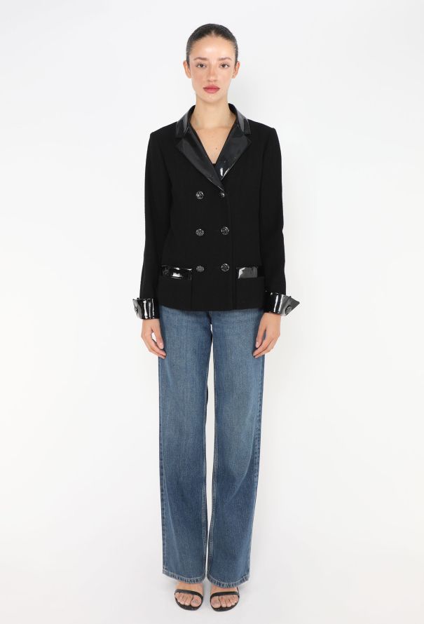 Chanel F/W 2015 Bouclé Patent Trim Blazer - 3