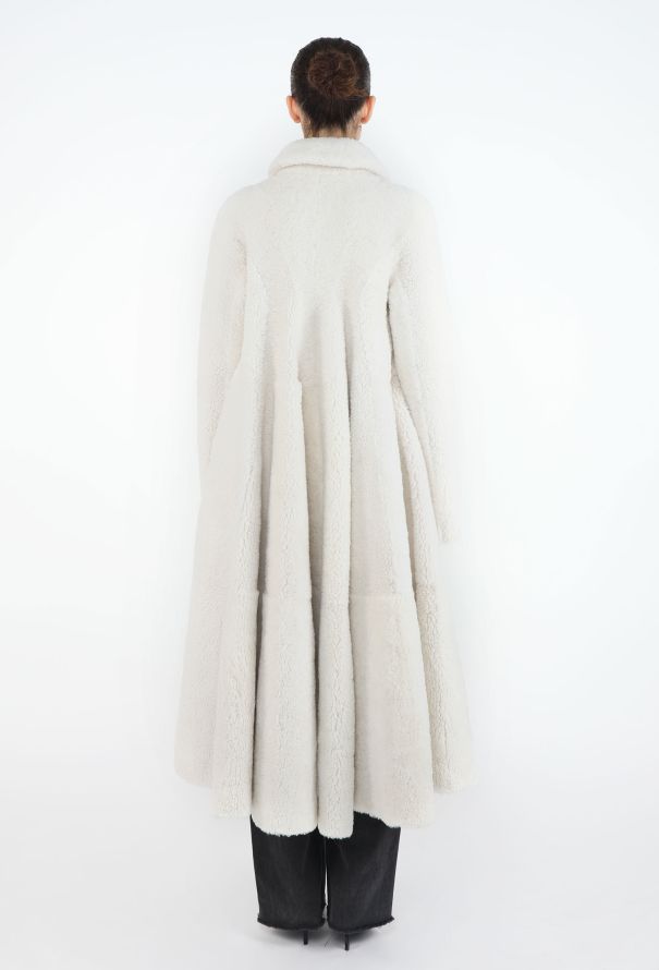 Loewe F/W 2020 Shearling Trumpet Coat - 6