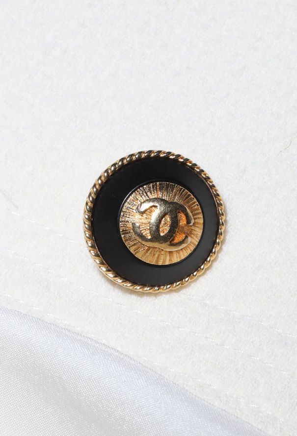 Chanel RARE S/S 1993 Notched 'CC' Ensemble - 11