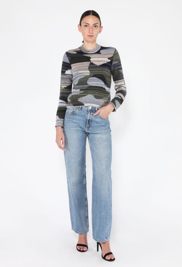 Chanel Paris-Manchester Cropped Knit Sweater, Pre-Fall 2024 - 3