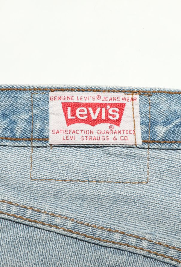 Levi's '90s Cropped 501 Jeans - 4 Levi's '90s Cropped 501 Jeans - 4
