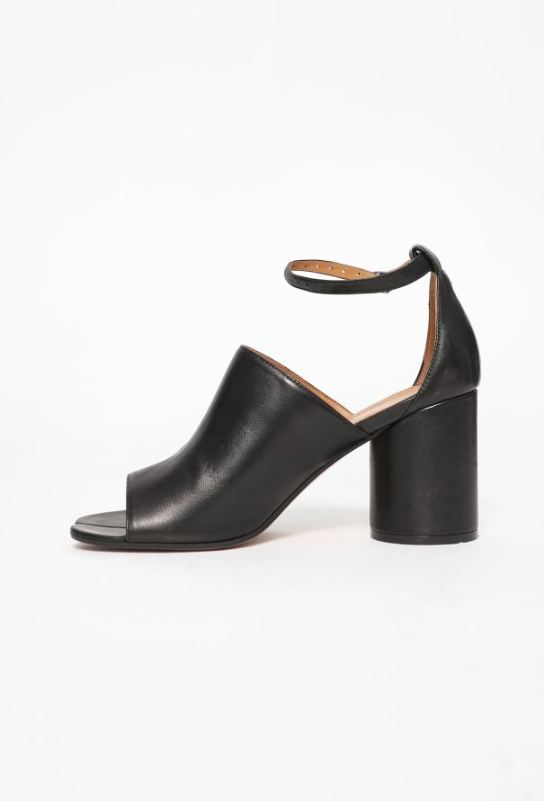 Maison Margiela Leather Tabi Sandals - 5 Maison Margiela Leather Tabi Sandals - 5