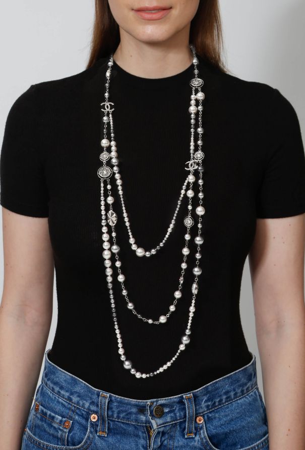 Chanel 2016 "CC" Jeweled Tiered Pearl Sautoir - 1