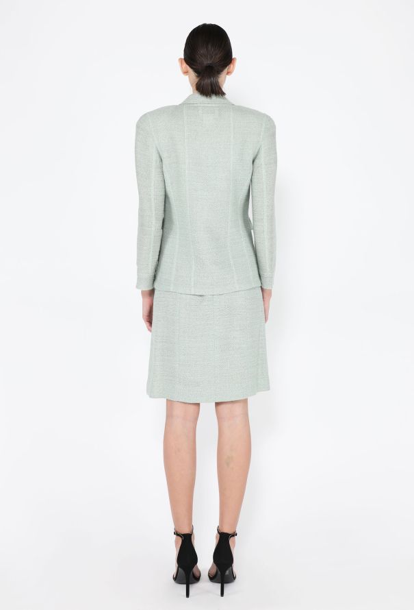 Chanel Bouclé Skirt Ensemble, Resort 1999 - 7