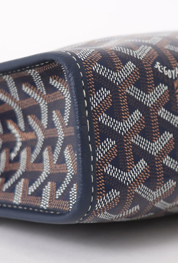Goyard Jouvence GM Toiletry Bag - 10