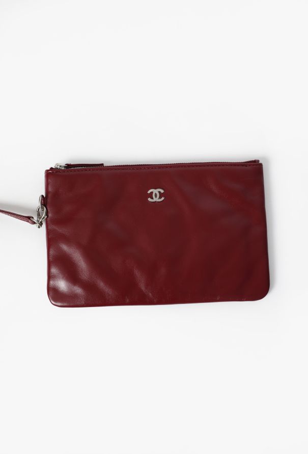Chanel Burgundy 22 Large Quilted Hobo Bag - 13