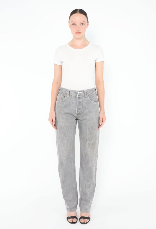 Levi's Classic Stone-Washed 501 Jeans - 2