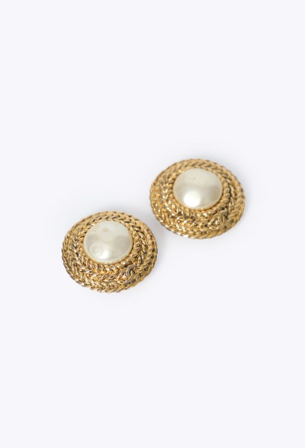 Chanel '80s Castellane Pearl Clip Earrings - 2