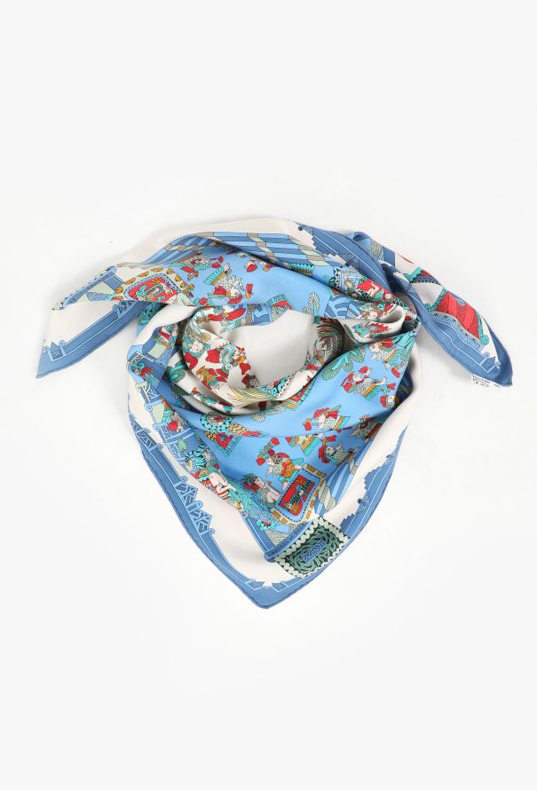 Hermès Vintage 'Astres et Soleil' 90cm Silk Scarf - 3 Hermès Vintage 'Astres et Soleil' 90cm Silk Scarf - 3