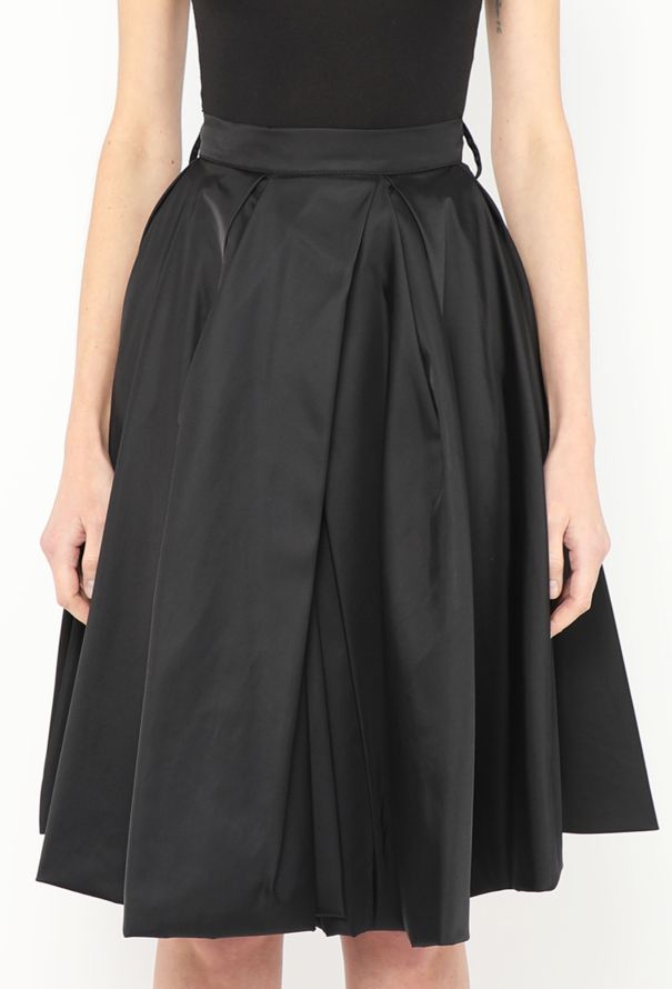 Prada F/W 2000 Pleated Nylon Skirt - 3 Prada F/W 2000 Pleated Nylon Skirt - 3