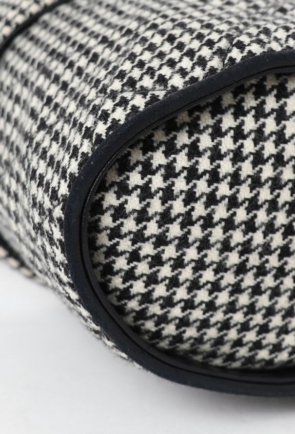 Chanel Vintage Houndstooth Vanity Case - 7 Chanel Vintage Houndstooth Vanity Case - 7