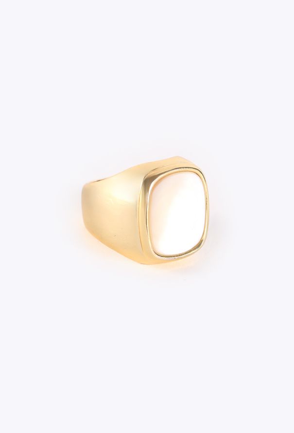 Céline Signet Ring, Pre-Fall 2018 - 3