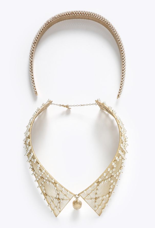 Dior F/W 2022 Pearl Tiara & Cannage Collar - 3