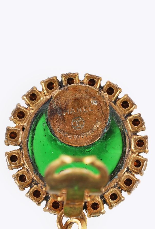 Chanel Cabochon Strass Trim Clip Earrings, 1980s - 5