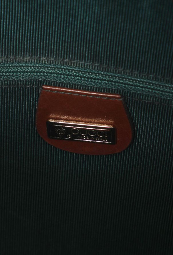 Gucci '90s Canvas Bucket Bag - 12