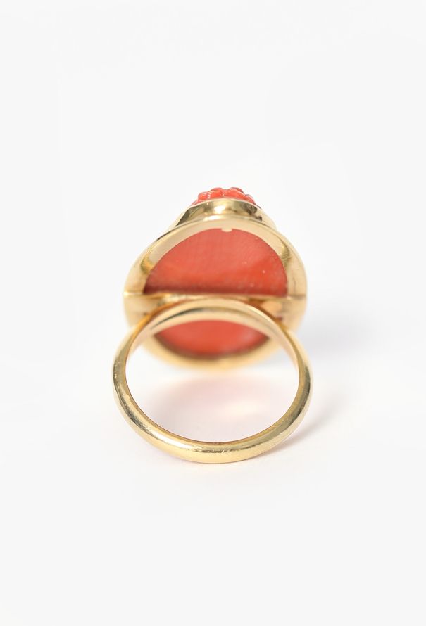 Vintage Fine Jewelry 18K Yellow Gold & Coral Cameo Ring - 5