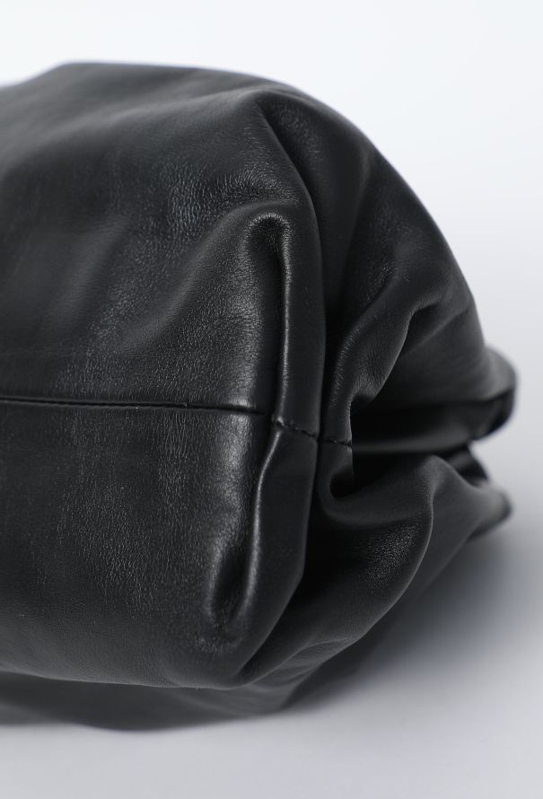 Bottega Veneta The Pouch Clutch Bag - 10