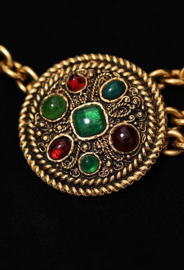 Chanel 1984 Filigree Gripoix Medallion Belt - 4 Chanel 1984 Filigree Gripoix Medallion Belt - 4