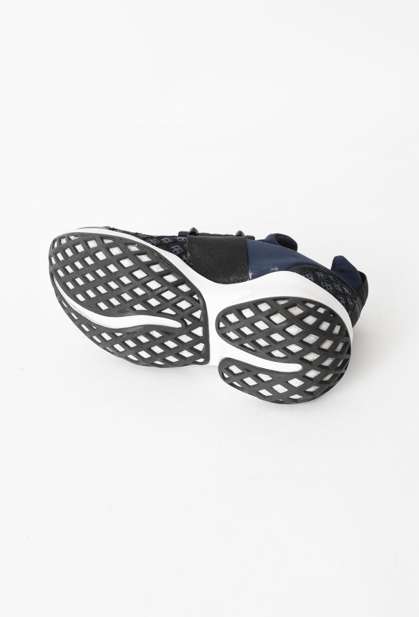 Roger Vivier 2023 Run Viv Sneakers Authentic & Vintage ReSee