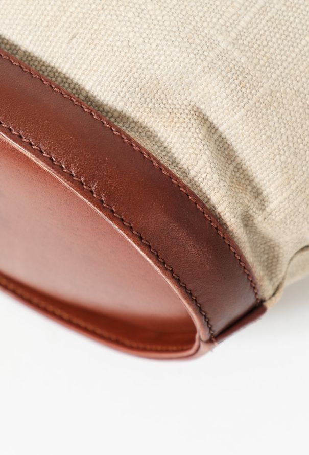 Gucci '90s Canvas Bucket Bag - 7