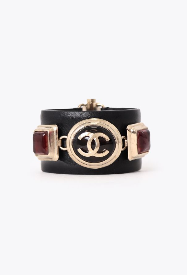 Chanel Resort 2020 Gripoix Leather Cuff - 1