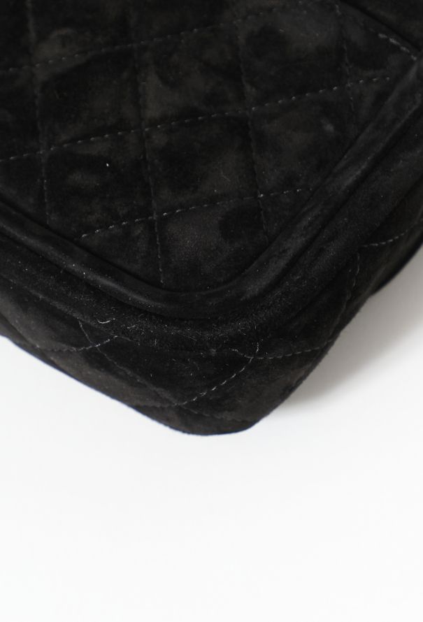 chanel quilted crossbody handbag