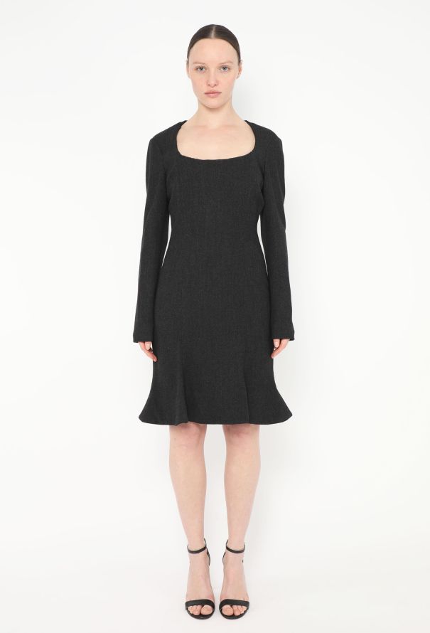 Vivienne Westwood F/W 1994 Fluted Fur Collar Dress - 5 Vivienne Westwood F/W 1994 Fluted Fur Collar Dress - 5