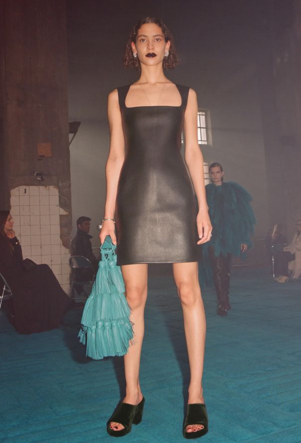 Bottega Veneta F/W 2021 Leather Tassels Hobo Bag - 2