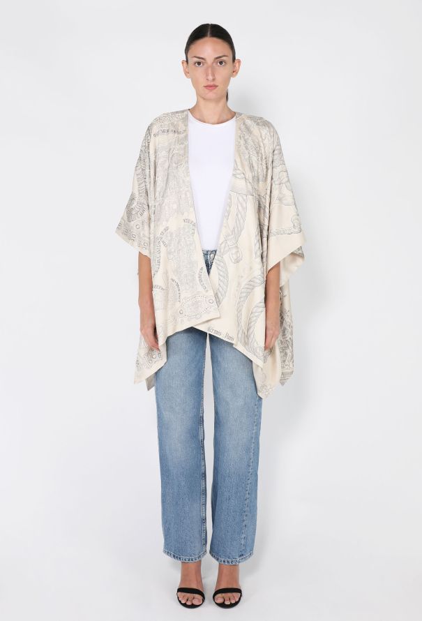 Hermès Embellished Silk Carré Belted Robe - 4