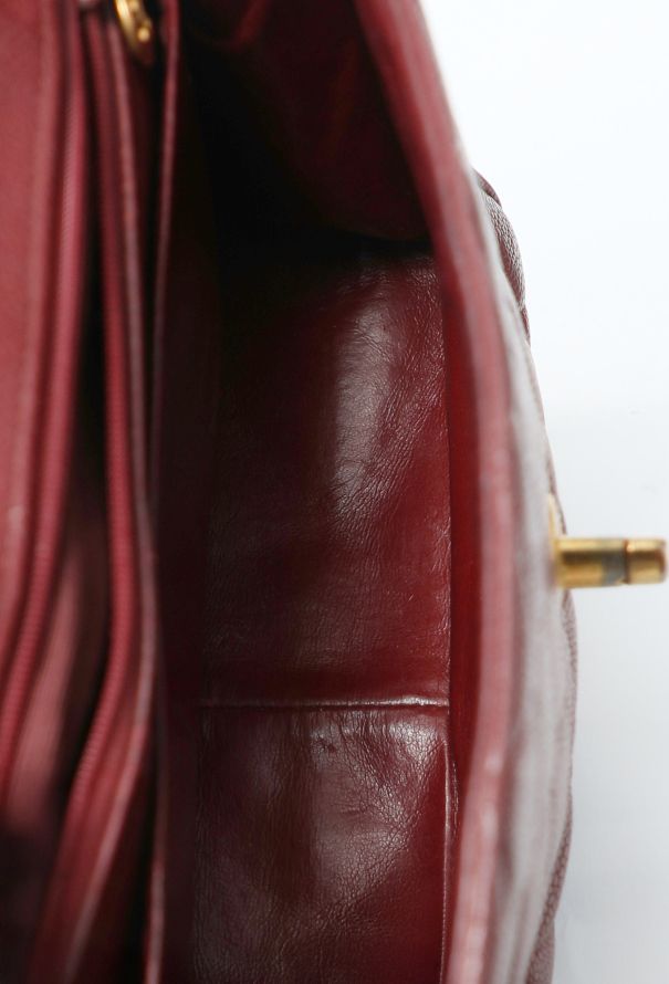 Chanel Vintage '90s Quilted Caviar Shoulder Bag - 11