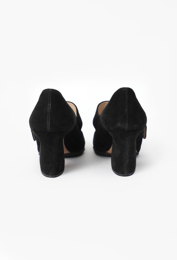 Prada F/W 2011 Mary Jane Suede Pumps - 5