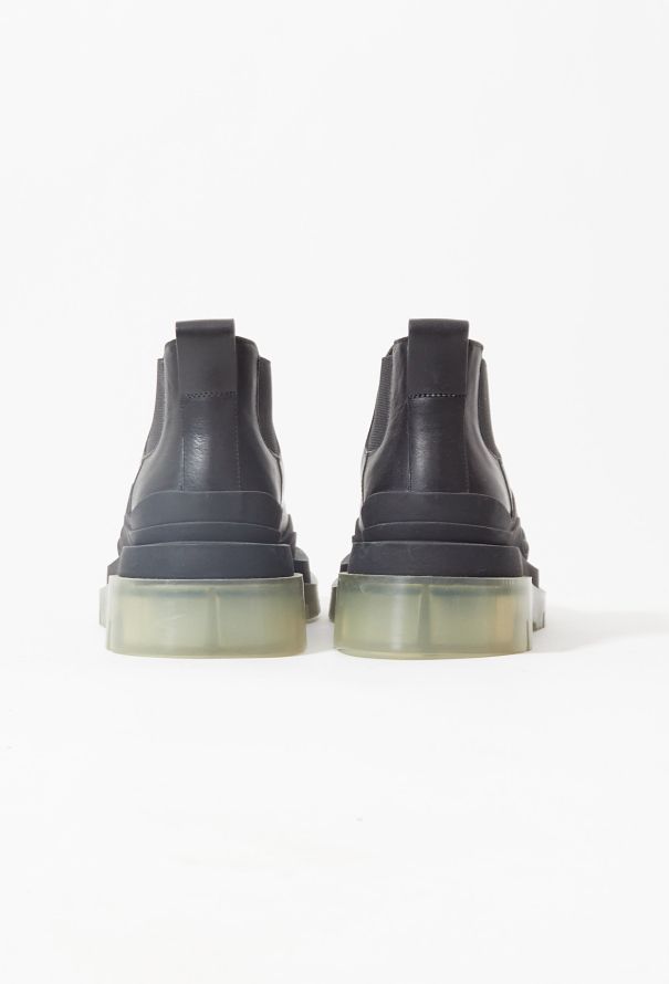 Pre-Fall 2020 BV Tire Chelsea Two-Tone Boots