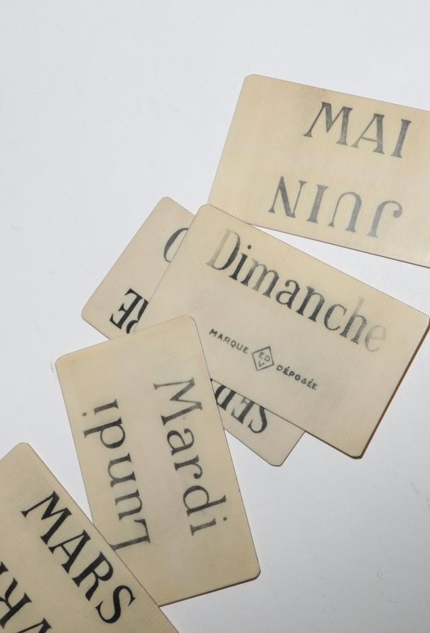 Vintage Objects & Decor 1930s Art Deco Perpetual Calendar - 5 Vintage Objects & Decor 1930s Art Deco Perpetual Calendar - 5