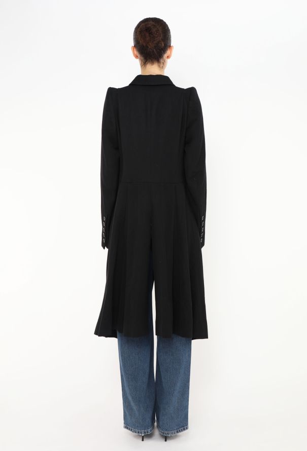 Ann Demeulemeester F/W 2018 Asymmetrical Pagoda Coat - 6