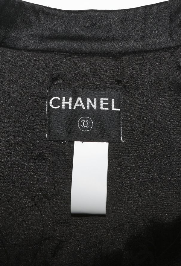 Chanel F/W 2003 Smoking Blazer & Skirt Ensemble - 7