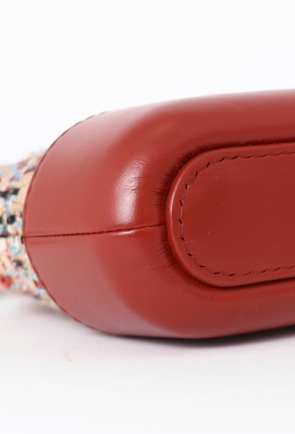 Chanel Tweed Gabrielle Clutch With Chain - 10