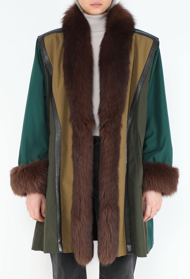 Saint Laurent '80s Tonal Shearling Coat-Lined Fur Coat - 3
