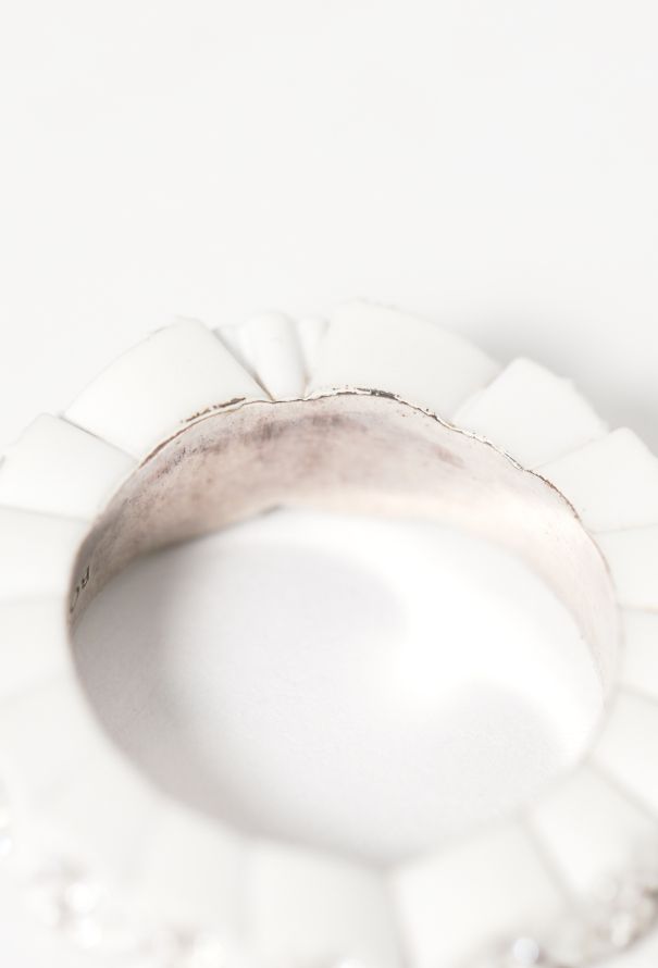 Bottega Veneta S/S 2021 Embellished Silver Flower Ring - 8 Bottega Veneta S/S 2021 Embellished Silver Flower Ring - 8