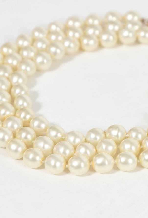 Chanel '90s Pearl Choker Necklace - 3