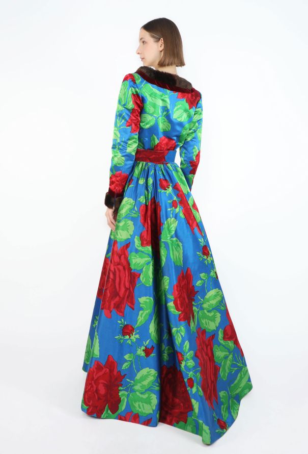 Saint Laurent EXQUISITE Haute Couture Spring 1988 Rose Ballgown - 3