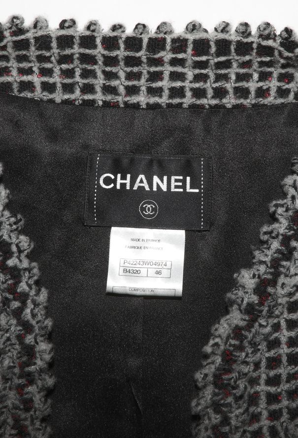 Chanel F/W 2011 Gripoix Tweed Hybrid Coat - 9