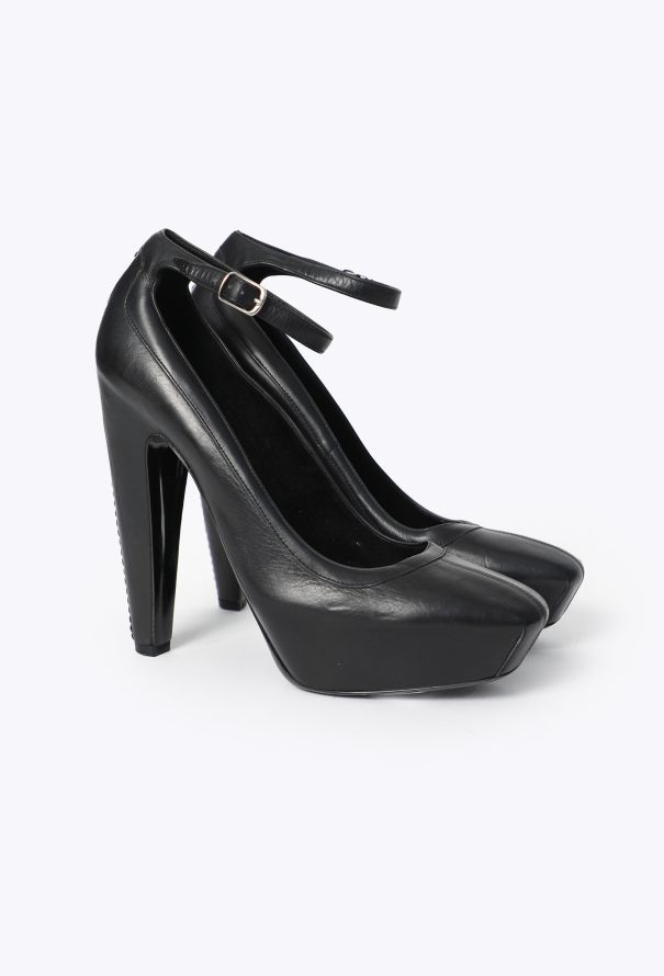 Balenciaga F/W 2006 Platform Pumps - 2