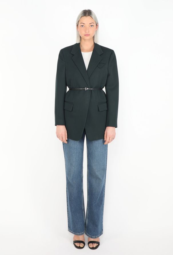 Bottega Veneta Pre-Fall 2022 Tailored Belted Blazer - 3