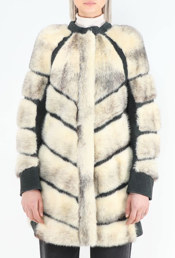 Balenciaga Pre-Fall 2009 Belted Mink Coat - 4