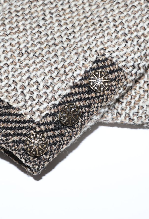 Chanel F/W 1998 Tweed Pocket Jacket - 10