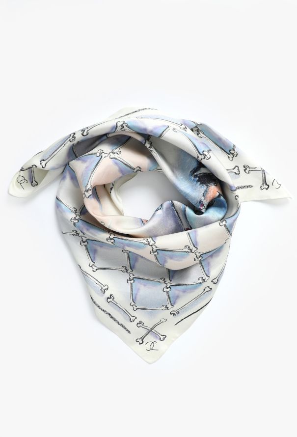 Chanel 2009 'Vanitas Vanitatum Omnia Vanitas' Silk Scarf - 2
