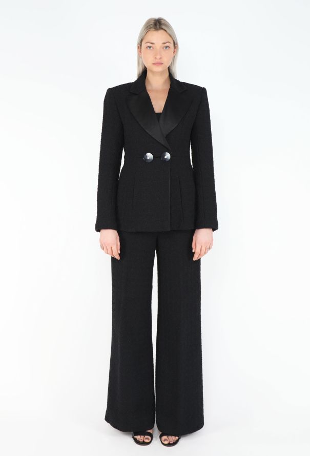 Chanel Pre-Fall 2017 Paris-Cosmopolite Tweed Smoking Suit - 1