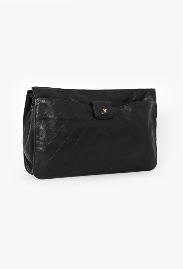Chanel '80s Classic Quilted Pochette - 2 Chanel '80s Classic Quilted Pochette - 2