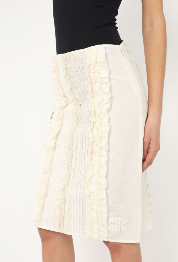 S/S 2024 Lace Ruffled Skirt - Miu Miu | Authentic & Vintage