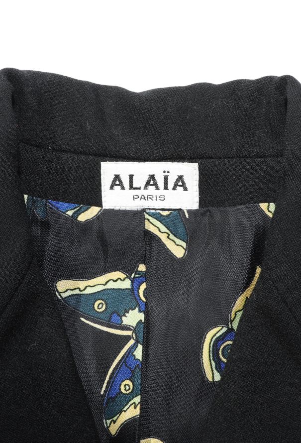 RARE F/W 1991 Hourglass Blazer Ensemble - Alaïa | Authentic RARE F/W 1991 Hourglass Blazer Ensemble - Alaïa | Authentic